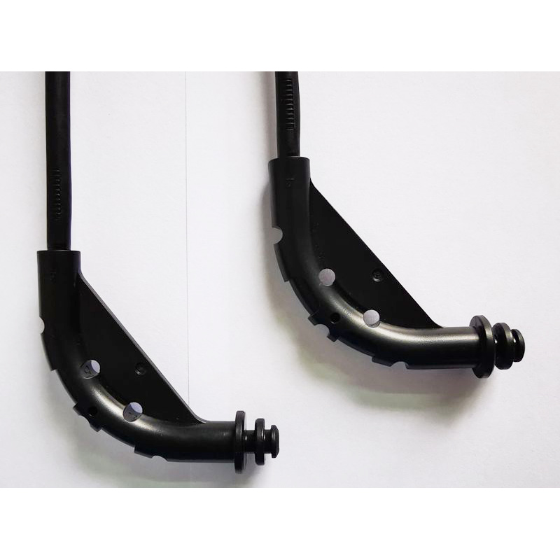 Elbow connector connecting line